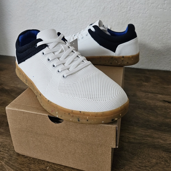 Bruno Marc Shoes - Picture 2 of 2